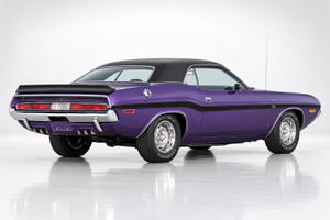1970 Dodge Challenger R/T 426 Hemi 4-Speed