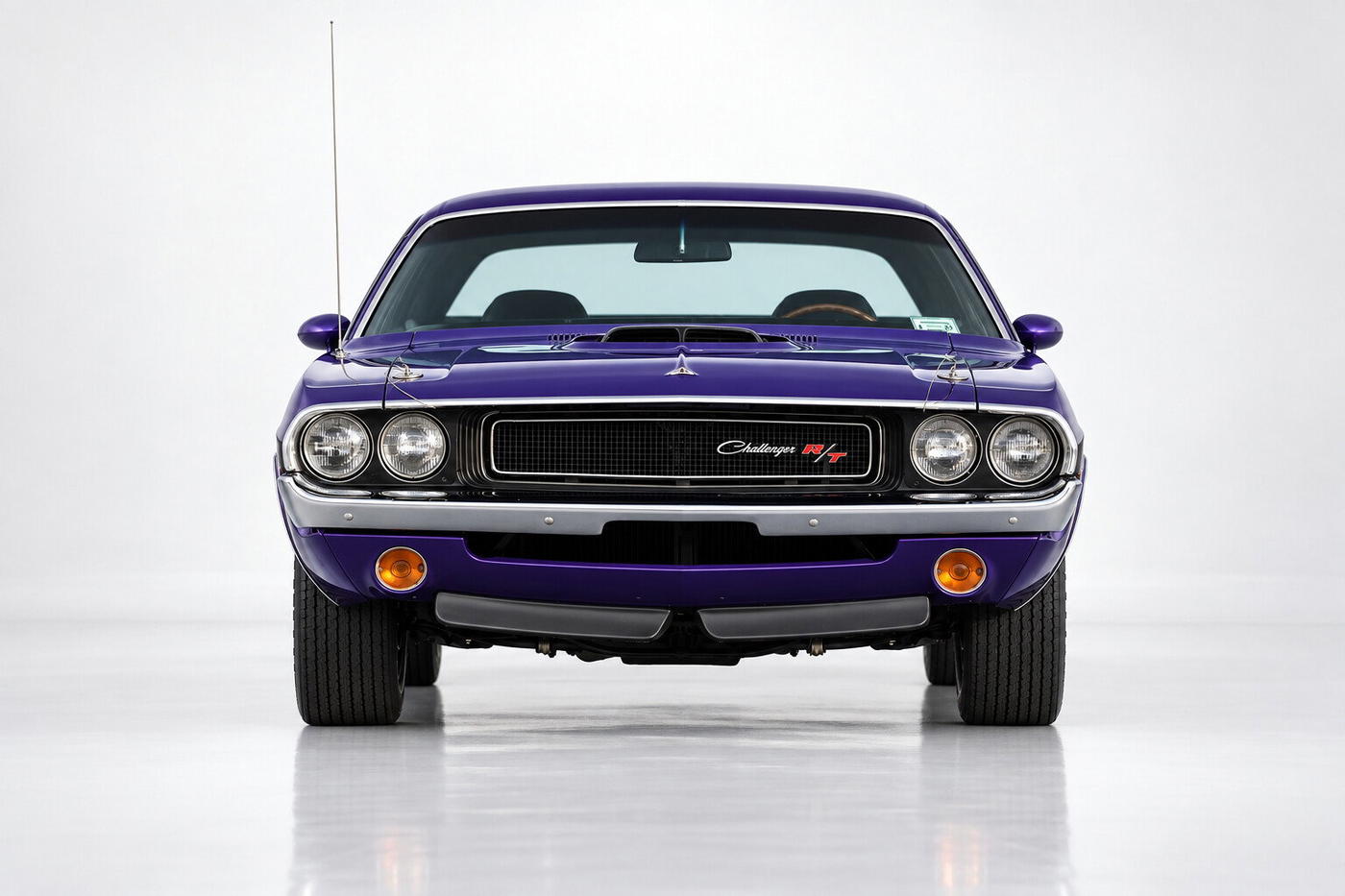1970 Dodge Challenger R/T 426 Hemi 4-Speed