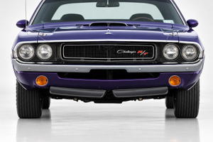 1970 Dodge Challenger R/T 426 Hemi 4-Speed