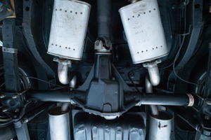 1970 Dodge Challenger R/T 426 Hemi 4-Speed