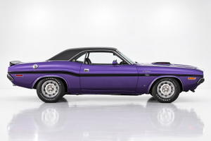 1970 Dodge Challenger R/T 426 Hemi 4-Speed