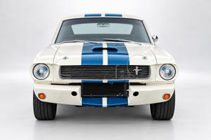 1966 Ford Mustang Fastback GT350-Style