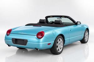 2002 Ford Thunderbird
