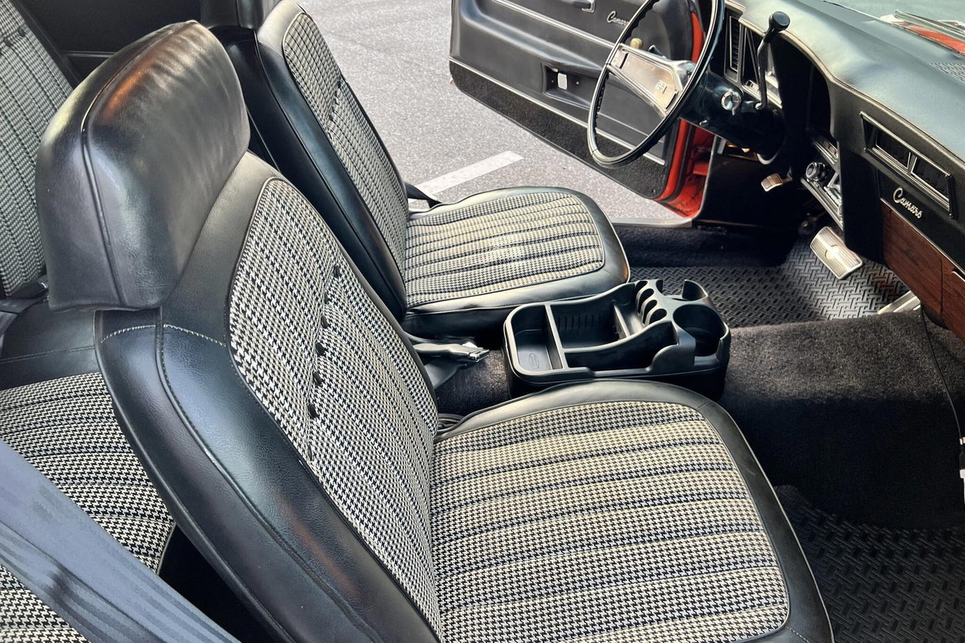 1969 Chevrolet Camaro SS Coupe L48 350/300