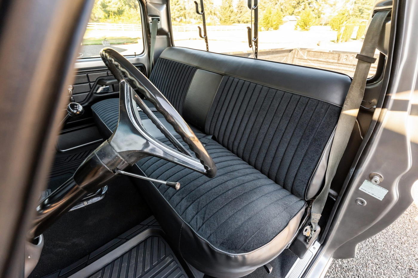 1976 Ford F-250 Custom Highboy 4×4 4-Speed